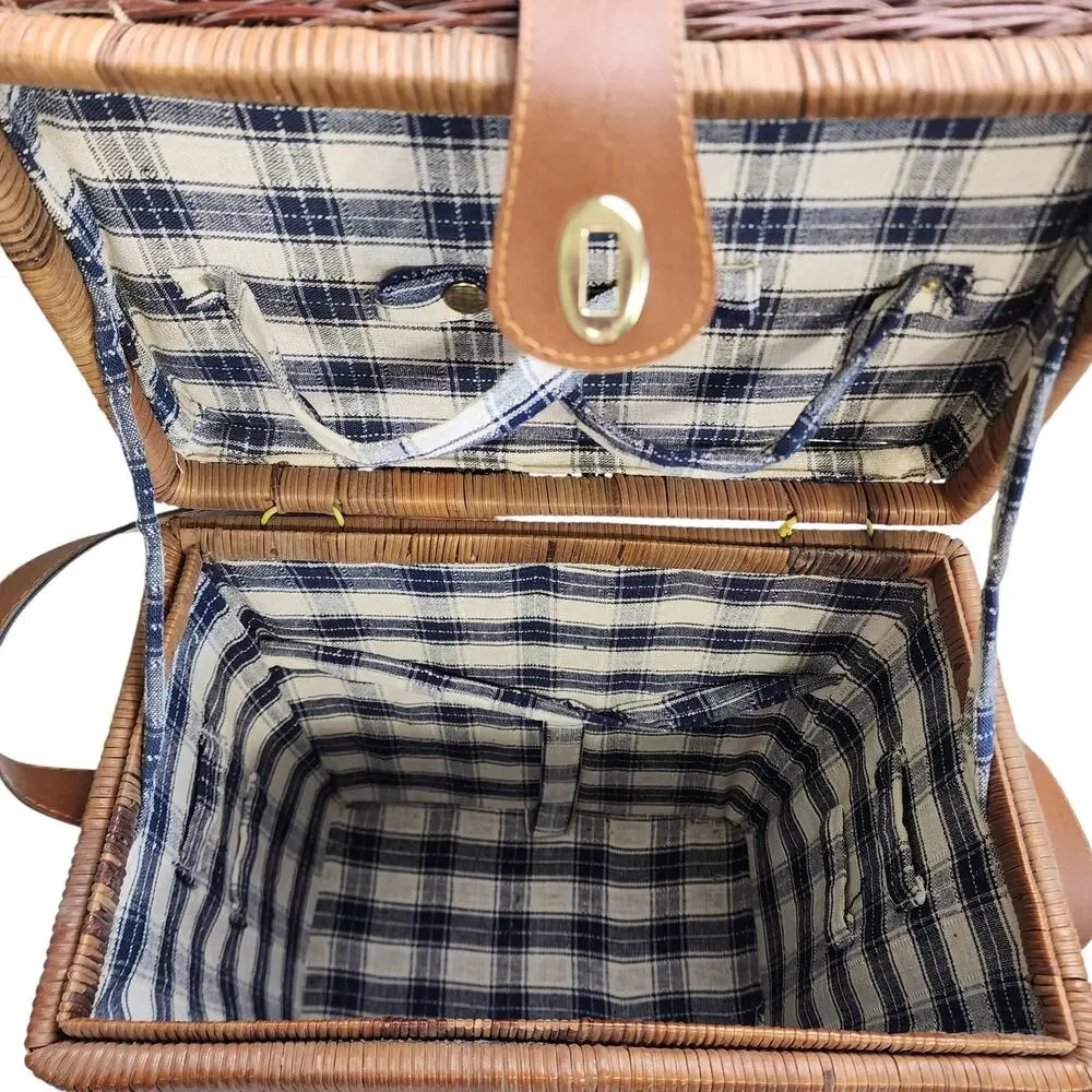Pier‎ 1 Vintage Wicker Rattan Picnic Basket Service for Two Plaid Lined Utensils
